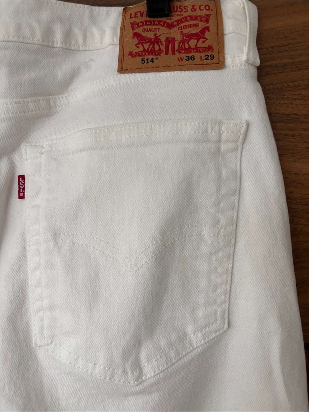 Levi's 514 Men's White Relaxed Jeans 36x29